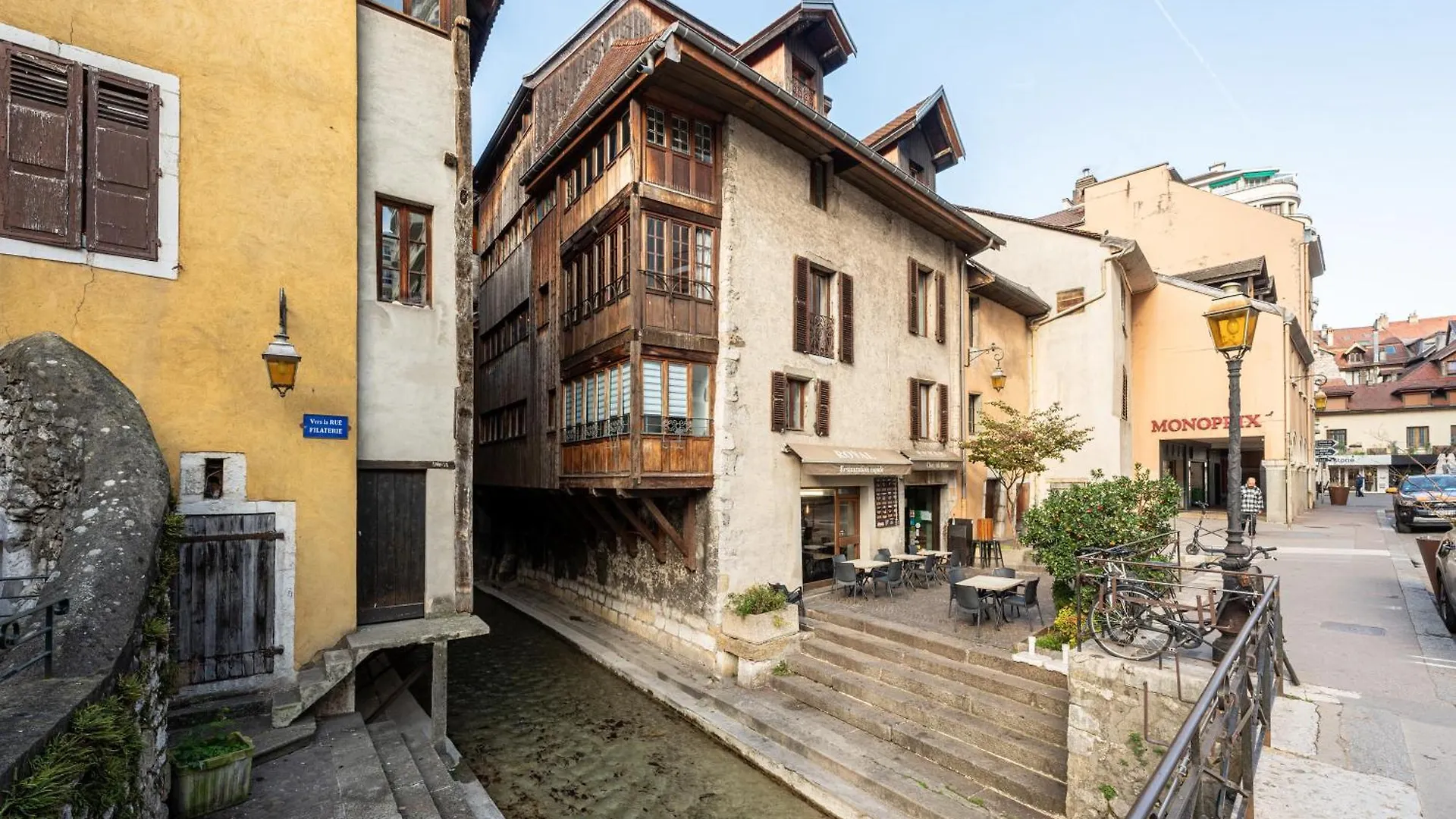 Lodges Du Canal St Dominique אנסי